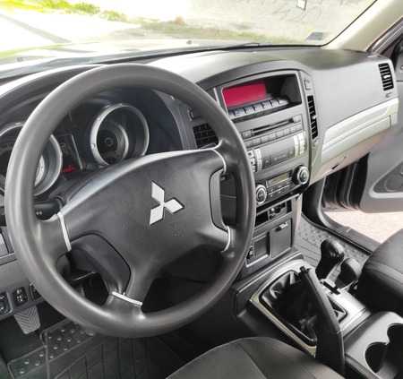 Mitsubishi Pajero cena 58900 przebieg: 229000, rok produkcji 2013 z Wyszków małe 497